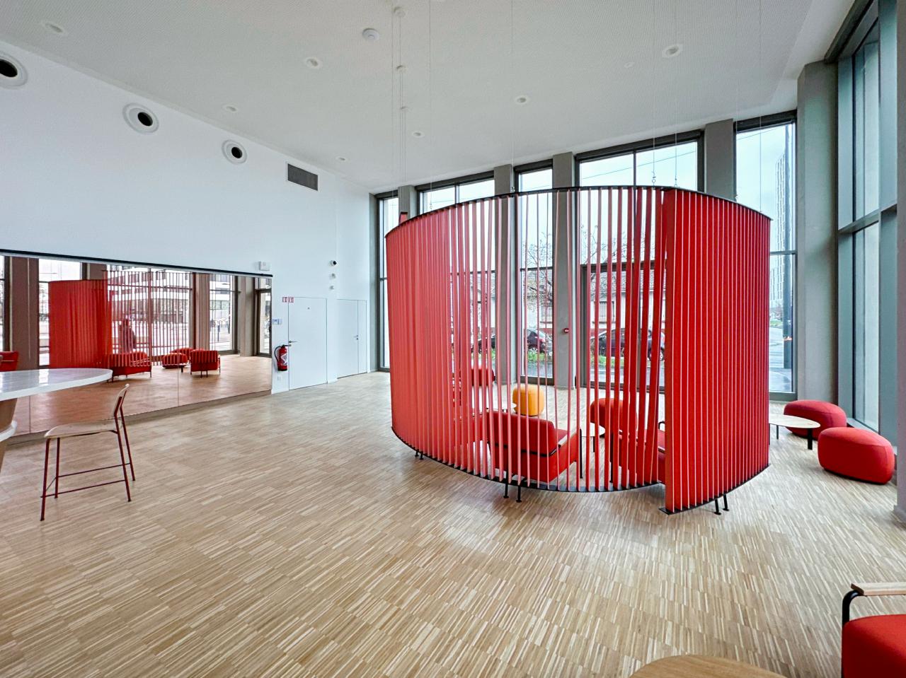Bureau La Plaine Saint-Denis 24400m² Location bureau La Plaine Saint-Denis Seine-Saint-Denis OLBUR2100477 3